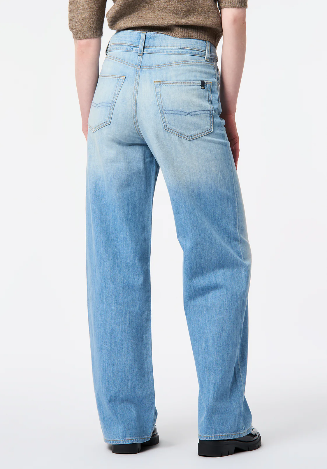 High Rise Wide Leg Alecia Women's Lightweight Jeans, Light Blue - BL16113 - Image 2