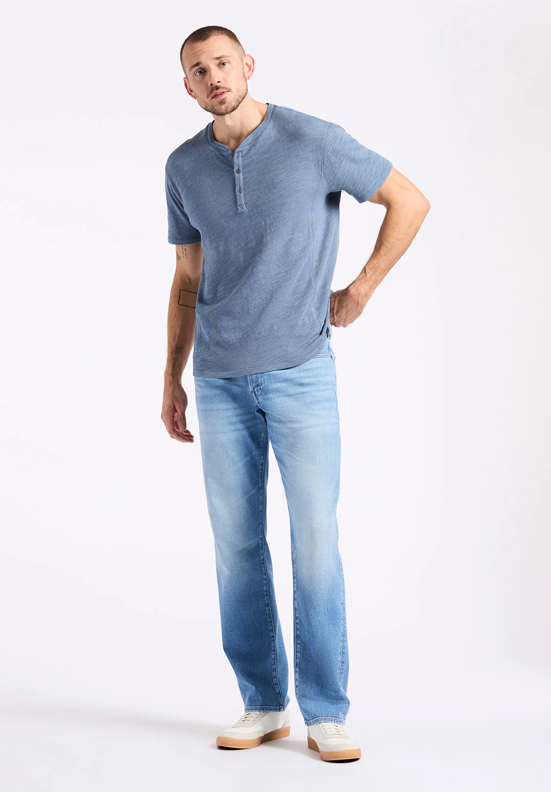 Relaxed Straight Driven Men's Jeans, Vintage Blue - BM26083 - Image 4