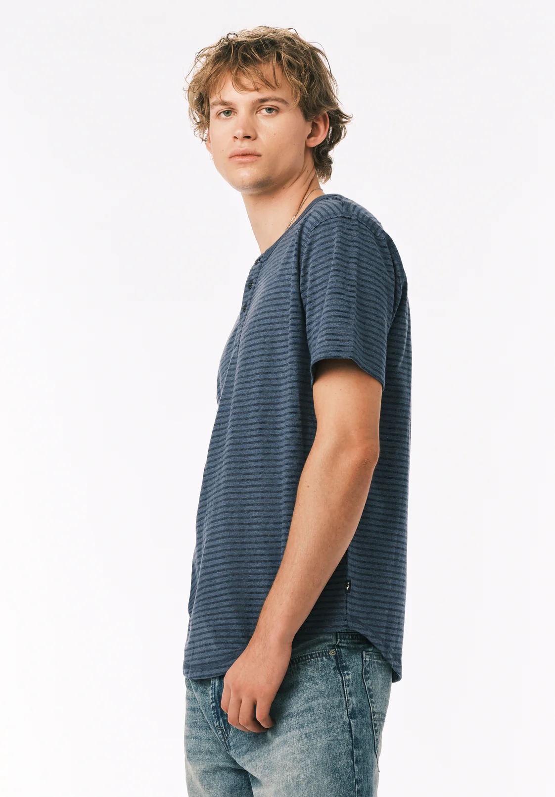 Kehlani Men’s Striped Short Sleeve Henley, Vintage Indigo - BM24760 - Image 4
