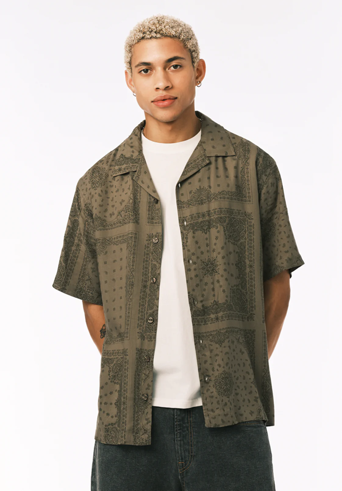 Men Sale Tops