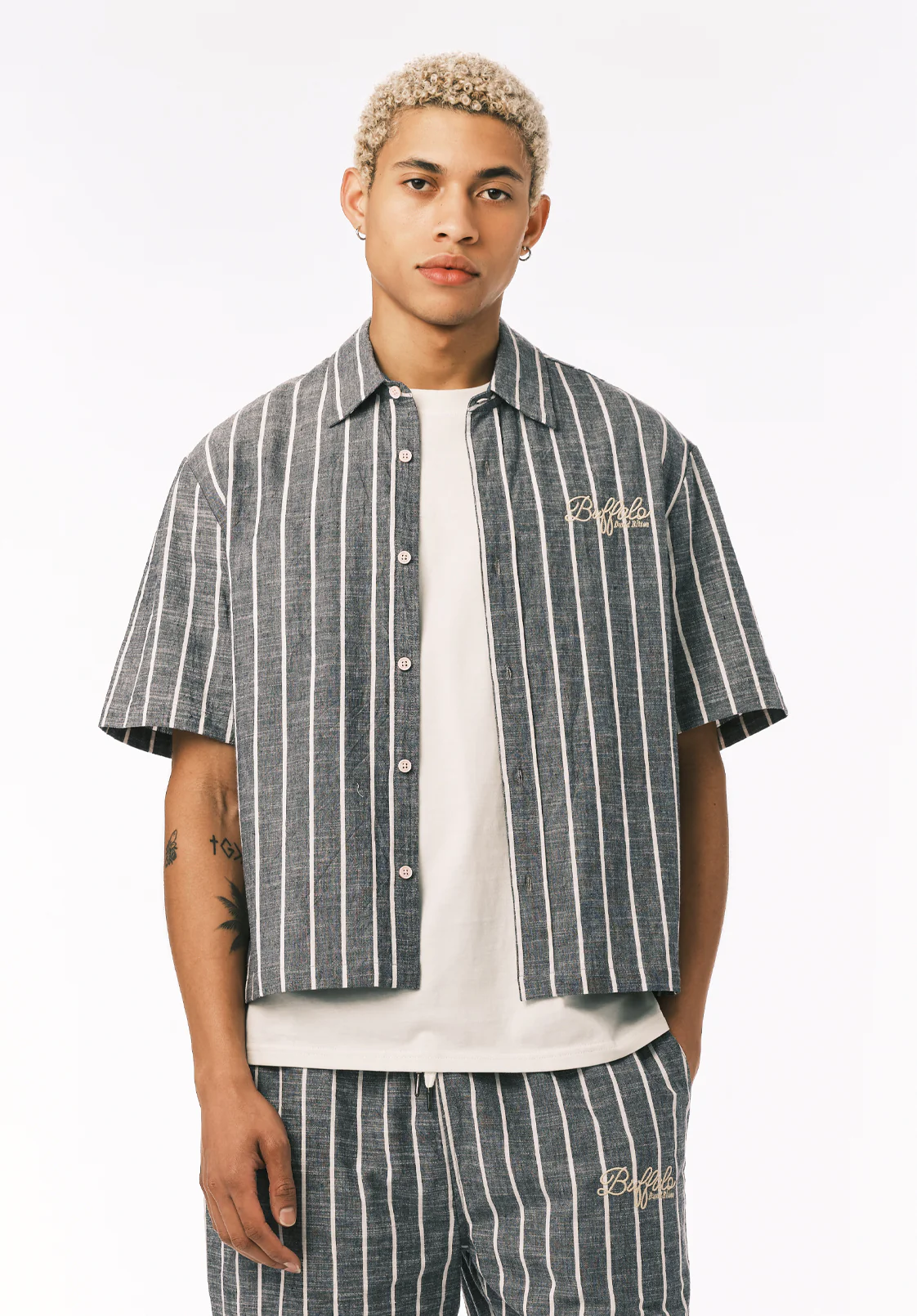 Scott Men’s Short Sleeve Striped Boxy Cropped Shirt, Whale - BM24849