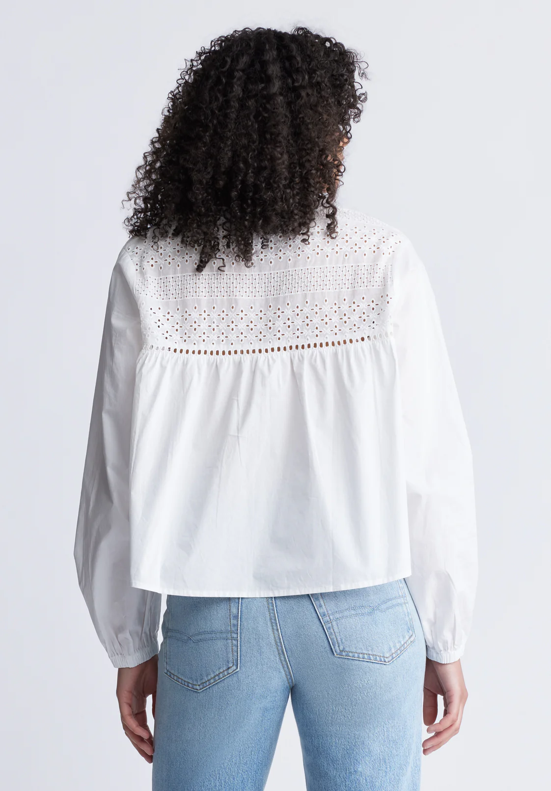 Selyse Women's Long Sleeve Crop Blouse, White - WT0117S - Image 5