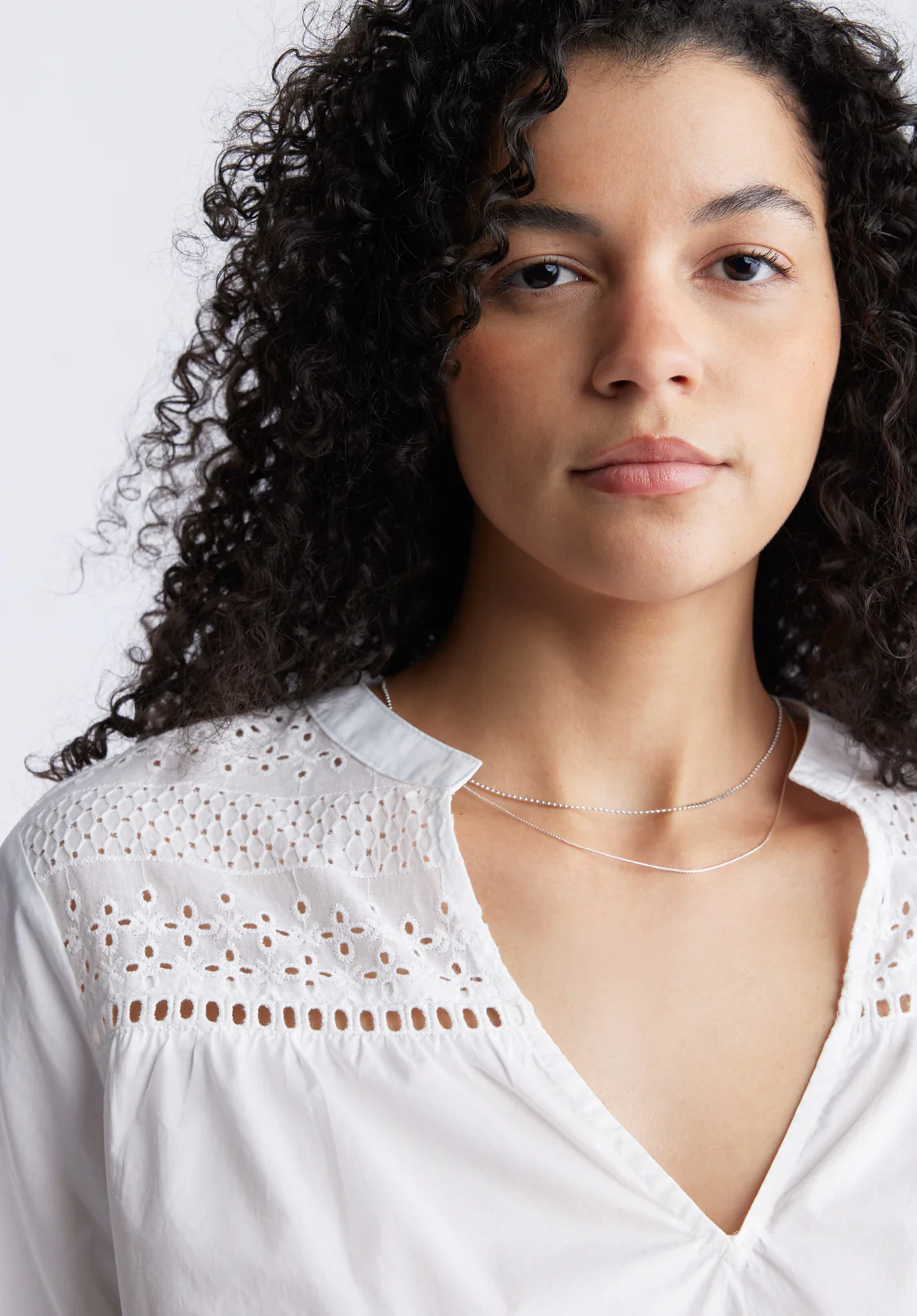 Selyse Women's Long Sleeve Crop Blouse, White - WT0117S - Image 6